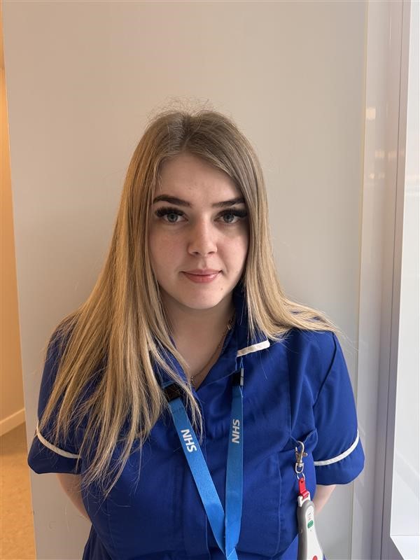 &ldquo;Being able to care for people when they most need it and seeing them recover is so fulfilling&rdquo; &ndash; local nurse explains how rewarding her career is this Mental Health Nurses Day